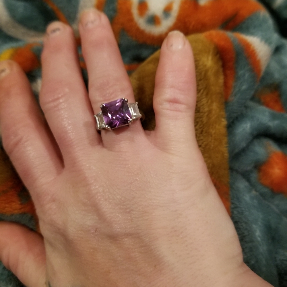 Art deco amethyst & diamond ring